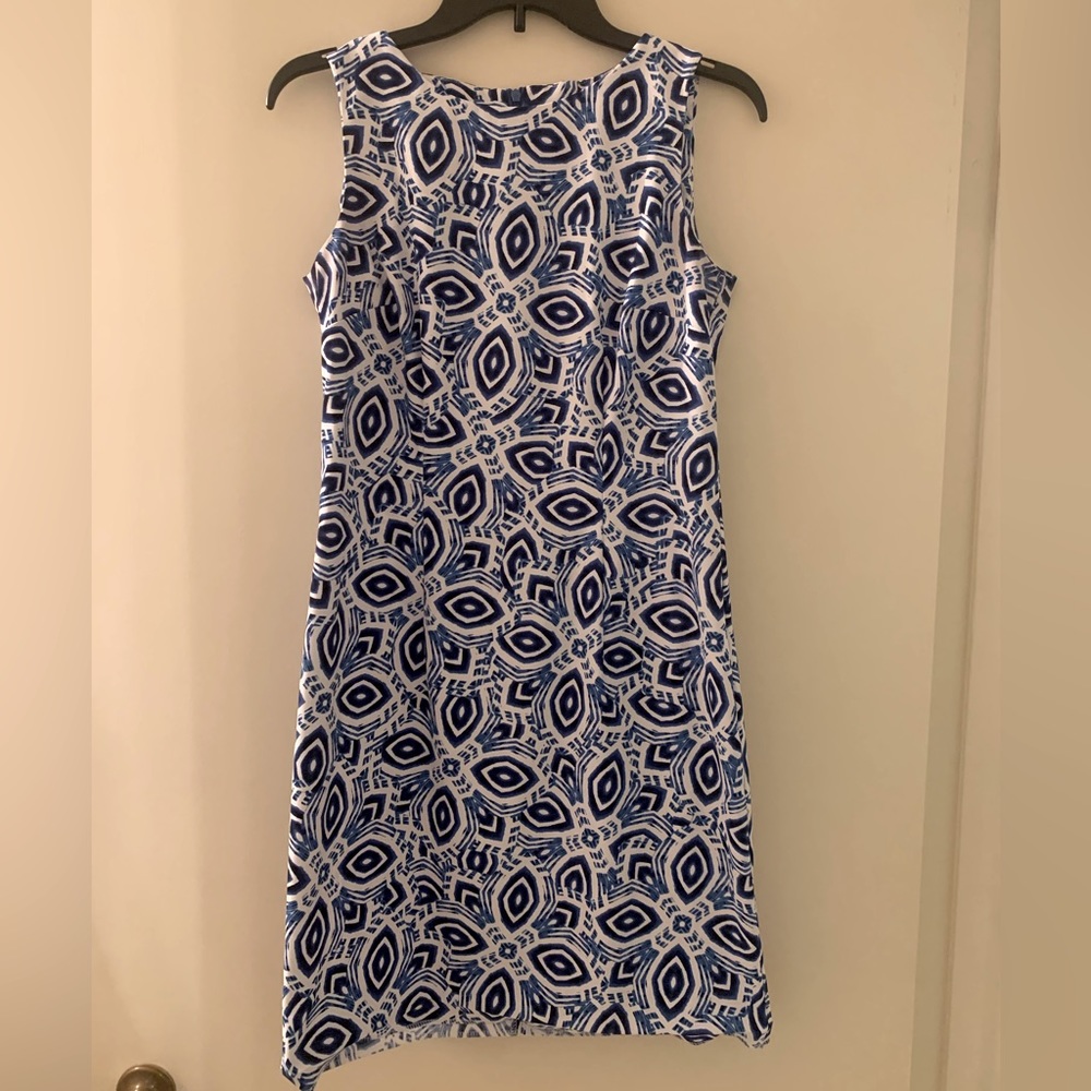 Blue and white pattern dress.  Size 6.